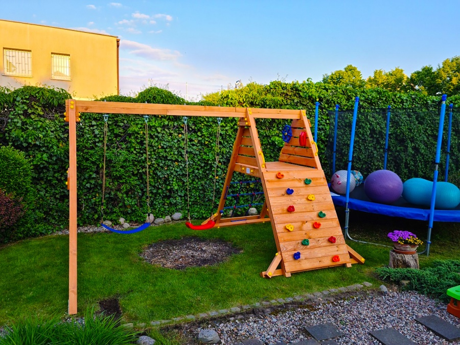 Backyard wooden discount swing sets